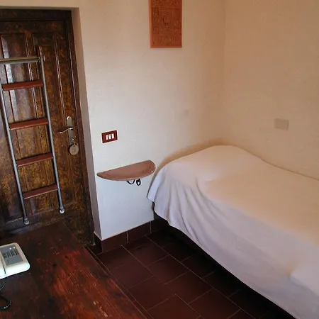 Eremo Hotel Casa Del Sorriso Inn